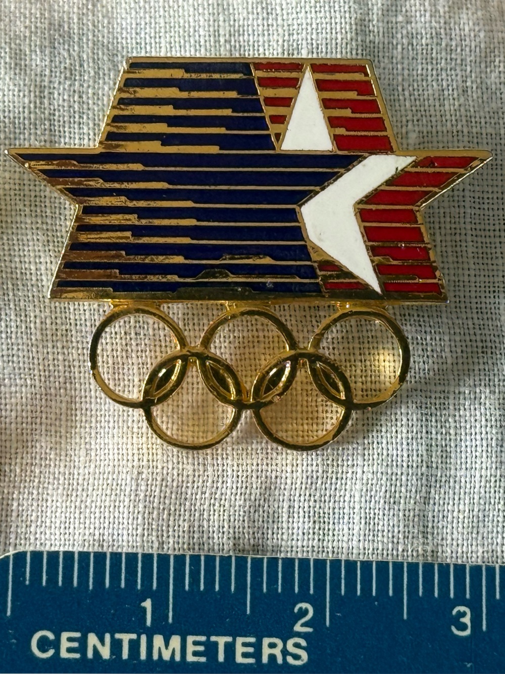 Los Angeles 1984 Olympics “Stars in Motion” Pin